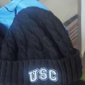 Source Unknown Black Knit Hat